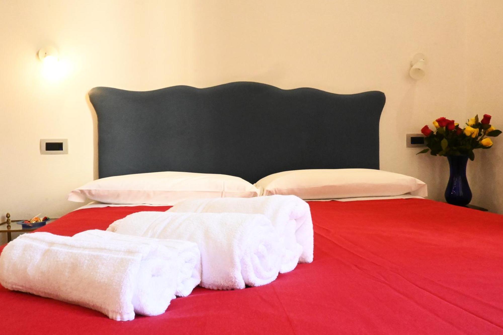 Nana Bed And Breakfast Наполи Екстериор снимка